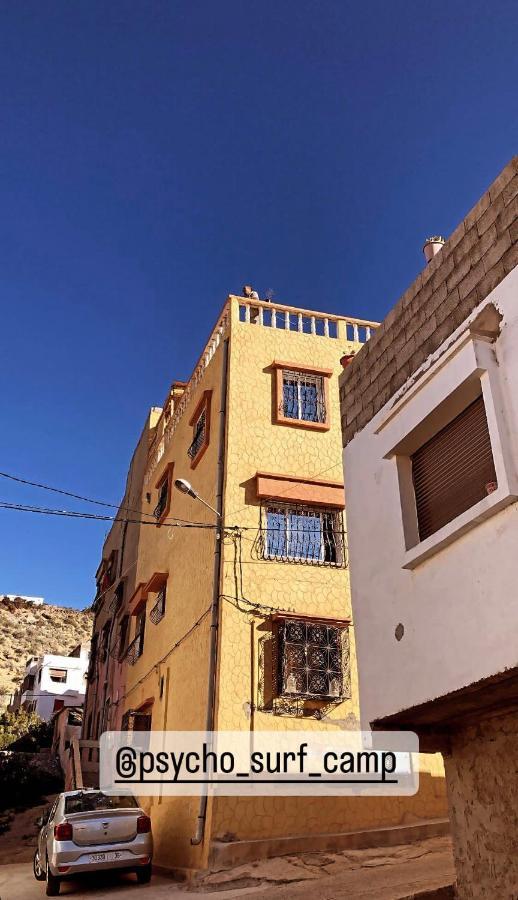 Psycho Surf Camp Bed and Breakfast Taghazout Εξωτερικό φωτογραφία